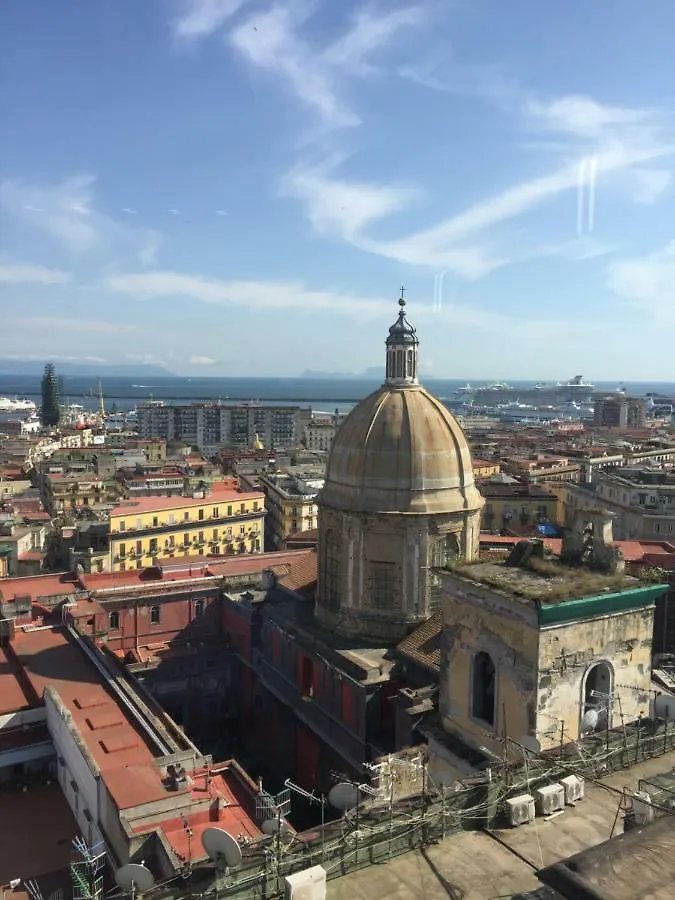 Apartamento Residenza Garibaldi Nápoles