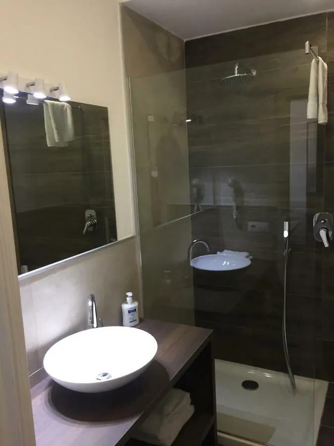 Apartamento Residenza Garibaldi Nápoles 0*,  Italia